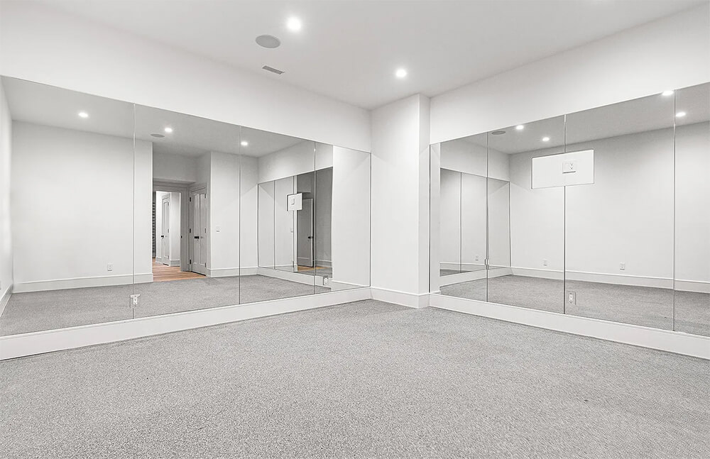 basement remodeling companies in Roslyn Estates NY